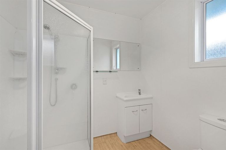 Photo of property in 13 Ron Place, Bishopdale, Christchurch, 8051