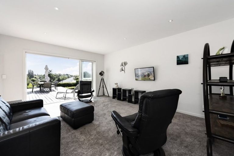 Photo of property in 5 Dalethorpe Avenue, Fairfield, Hamilton, 3214