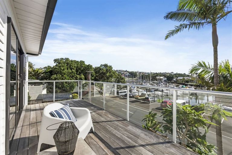 Photo of property in 4 Inga Road, Milford, Auckland, 0620