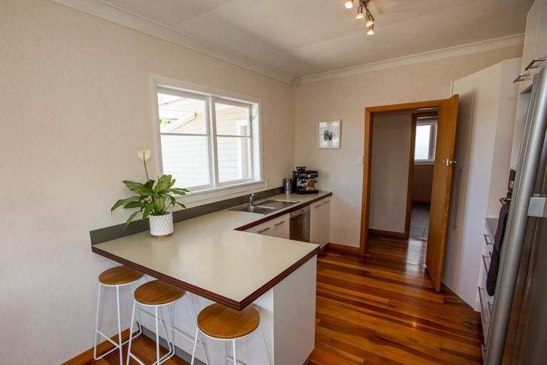 Photo of property in 38 Liverpool Street, Takaro, Palmerston North, 4412