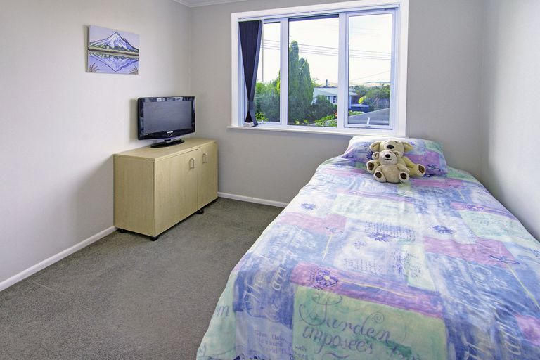 Photo of property in 11 Puriri Crescent, Lansdowne, Masterton, 5810