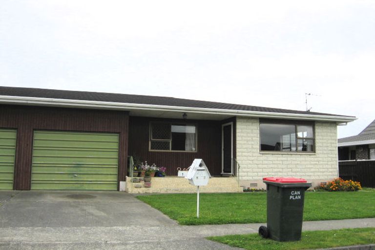 Photo of property in 2/1 Byron Place, Stoke, Nelson, 7011