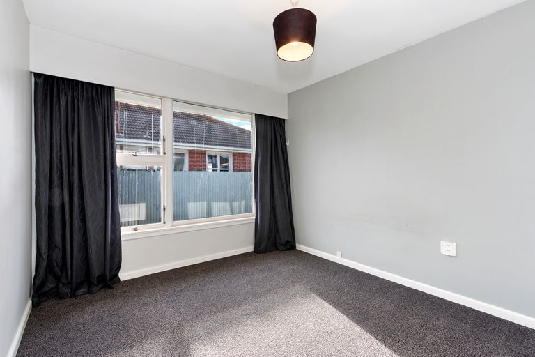 Photo of property in 1 Cavan Place, Mairehau, Christchurch, 8052