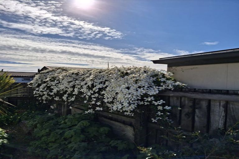 Photo of property in 32 Lakings Road, Springlands, Blenheim, 7201