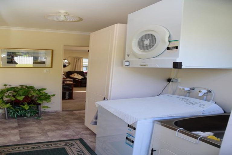 Photo of property in 4/70-76 Whiteley Street, Moturoa, New Plymouth, 4310