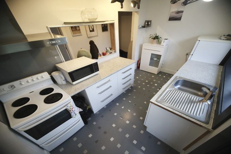 Photo of property in 76 Fingall Street, South Dunedin, Dunedin, 9012