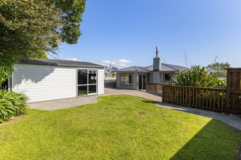Photo of property in 2 Horne Street, Hurdon, New Plymouth, 4310