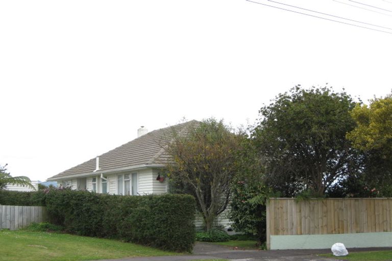 Photo of property in 9 Blackmore Street, Lynmouth, New Plymouth, 4310
