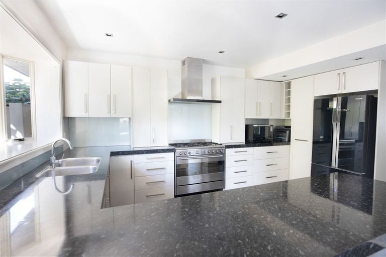 Photo of property in 7 Sunningvale Lane, Ilam, Christchurch, 8053