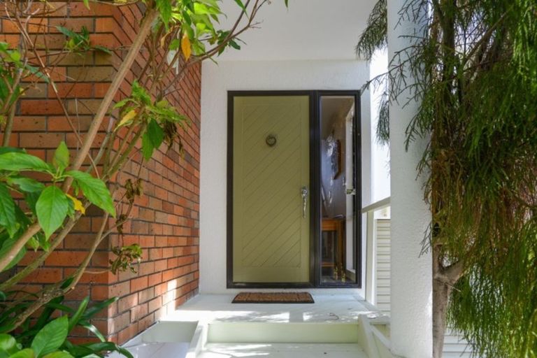 Photo of property in 56 Churchill Drive, Taradale, Napier, 4112