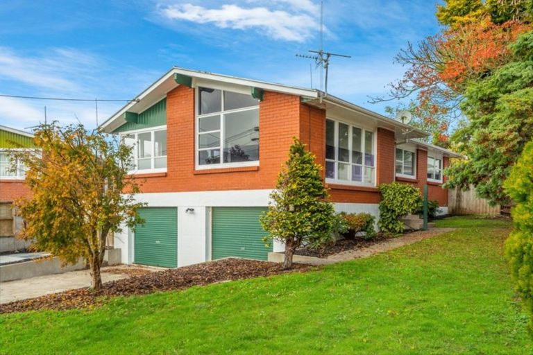 Photo of property in 5 Wanaka Place, Glenview, Hamilton, 3206