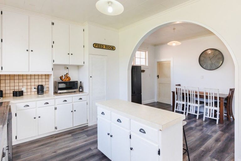 Photo of property in 179 Leedstown Road, Hunterville, Marton, 4787