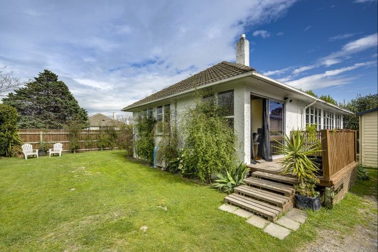 Photo of property in 115 Latham Street, Marewa, Napier, 4110