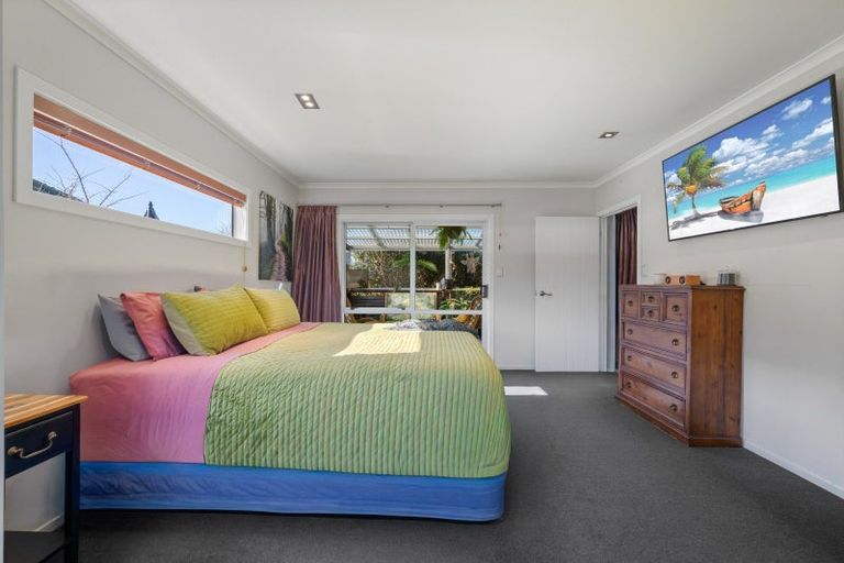 Photo of property in 14 Beach Road, Waikawa, Picton, 7220