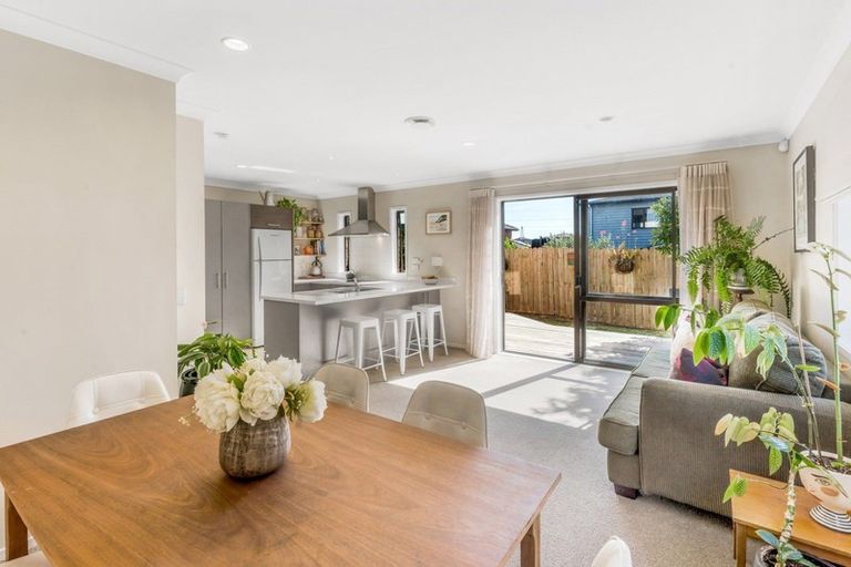 Photo of property in 18 Raphoe Road, Flat Bush, Auckland, 2019