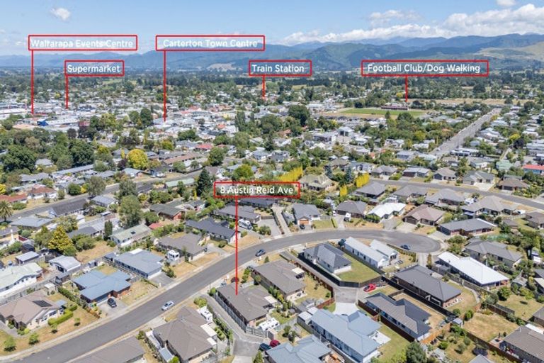Photo of property in 8 Austin Reid Avenue, Carterton, 5713