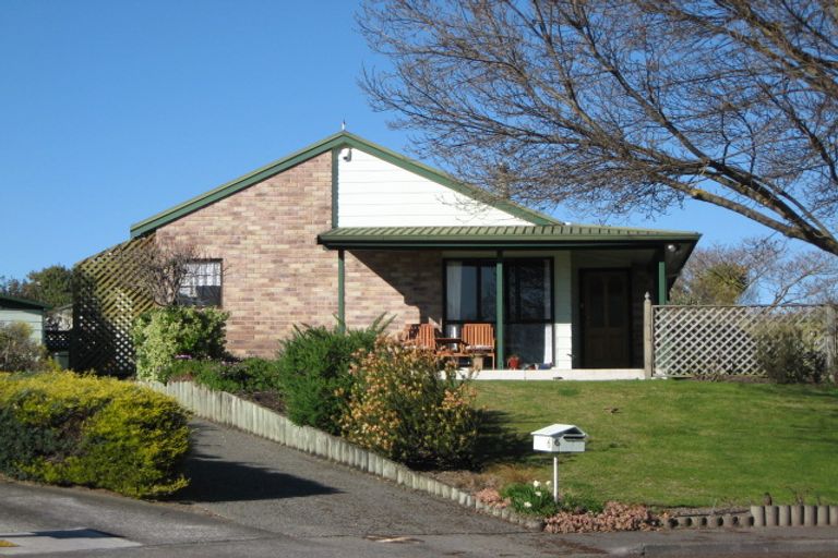 Photo of property in 6 Pomeroy Place, Havelock North, 4130