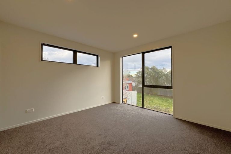 Photo of property in 1/225 Edgeware Road, Edgeware, Christchurch, 8013