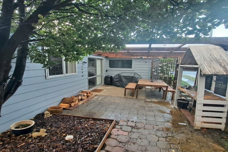 Photo of property in 12 Rata Street, Kaka Point, Balclutha, 9271