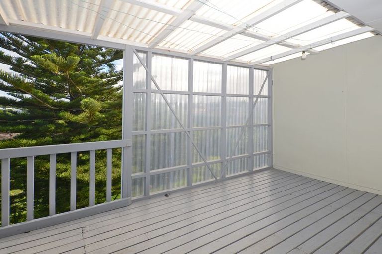 Photo of property in 14 Raumati Terrace, Khandallah, Wellington, 6035