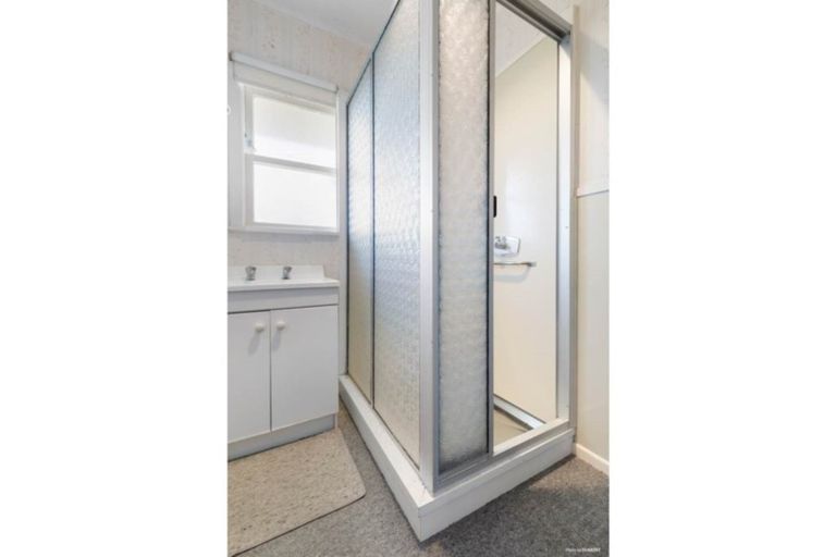 Photo of property in 2/6 Margaret Place, Milford, Auckland, 0620