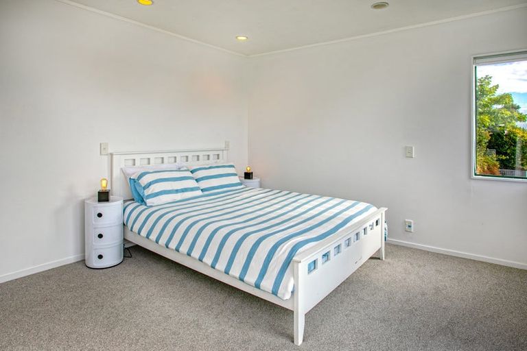 Photo of property in 23 Pine Grove, Tairua, 3508