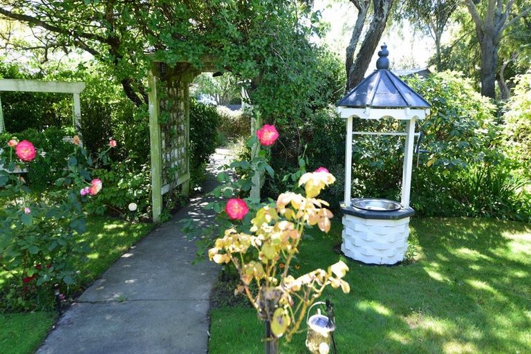 Photo of property in 64 Eton Street, Hampstead, Ashburton, 7700