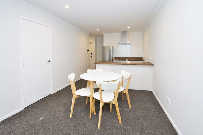 Photo of property in 16/10 Burrows Place, Frankton, Hamilton, 3204