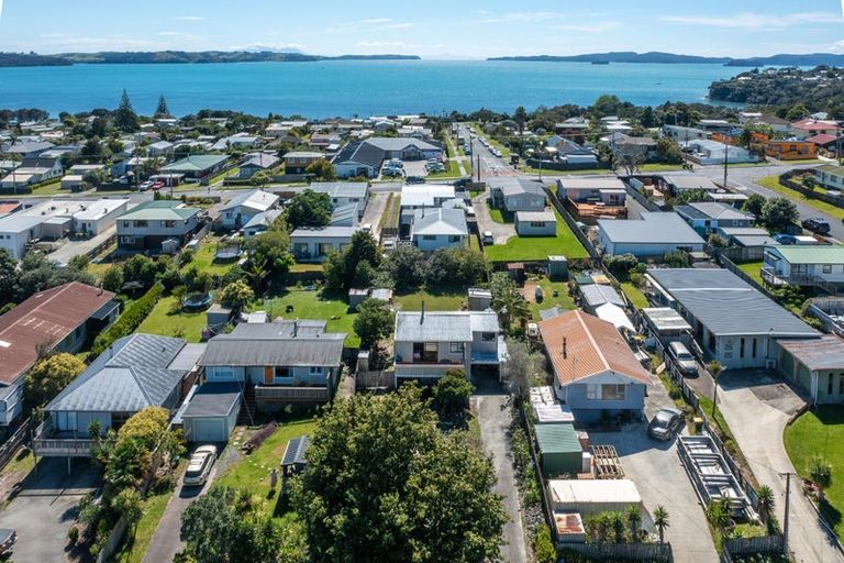 Photo of property in 41 Foster Crescent, Snells Beach, 0920