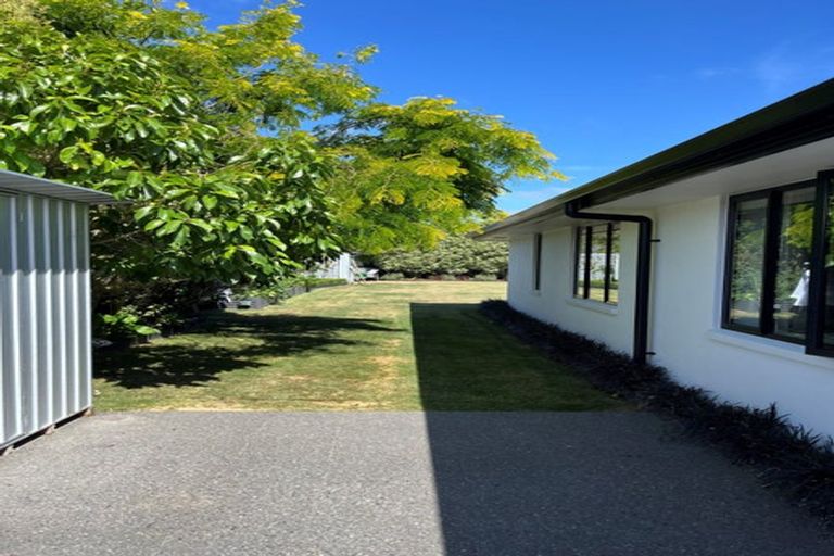 Photo of property in 44 Rotherham Drive, West Melton, 7618