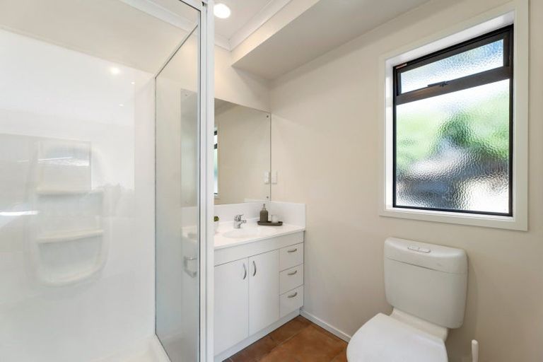 Photo of property in 11 Hawk Place, Welcome Bay, Tauranga, 3112