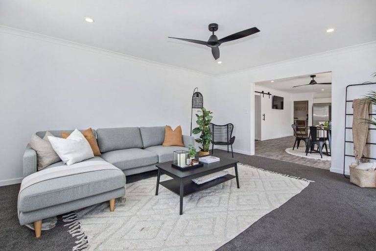 Photo of property in 30 Kapiakauri Road, One Tree Point, 0118