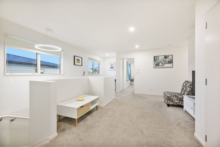 Photo of property in 30c Coniston Avenue, Te Atatu South, Auckland, 0610