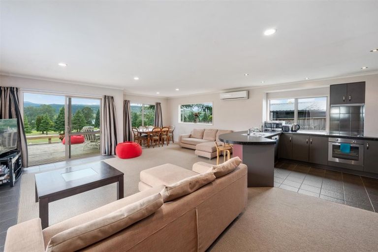 Photo of property in 15 Rewa Street, Mangakino, 3421