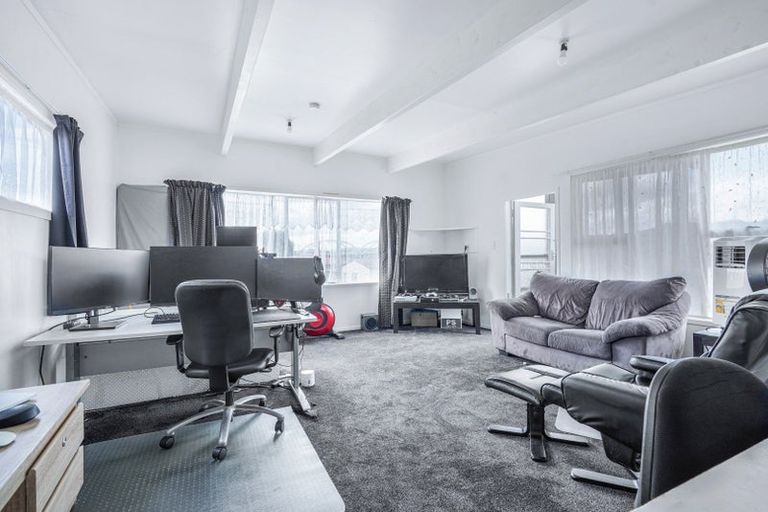 Photo of property in 1 Tainui Lane, Huntly, 3700