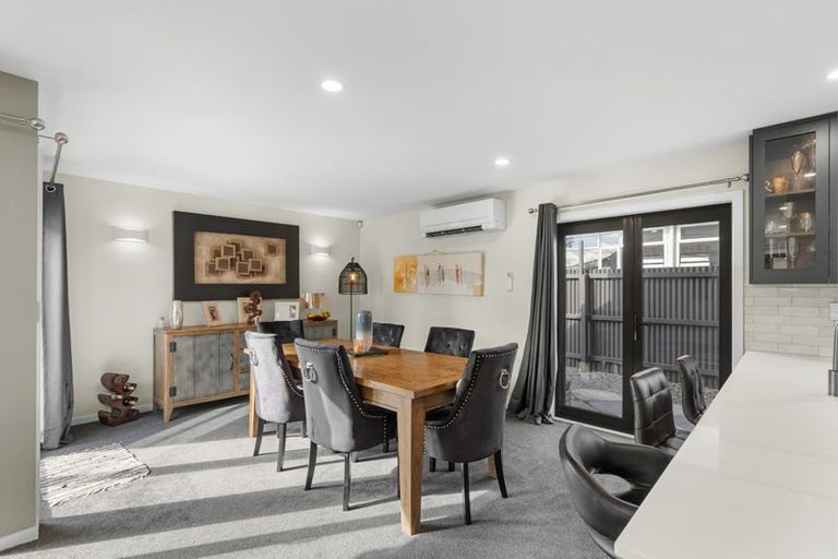 Photo of property in 28 Courtenay Street, St Albans, Christchurch, 8014