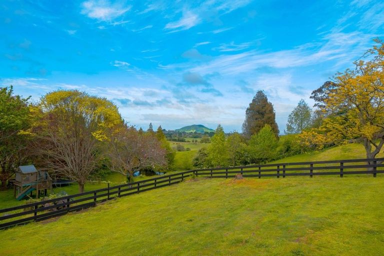 Photo of property in 1708 Cambridge Road, Te Awamutu, 3800