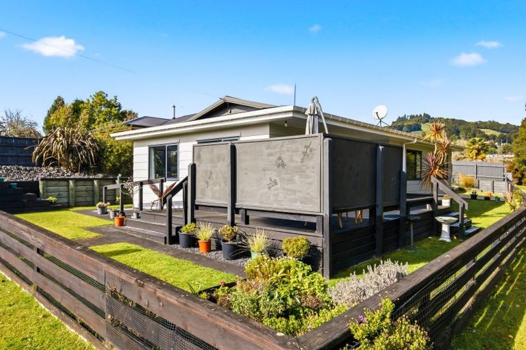 Photo of property in 15 Taumarunui Street, Taumarunui, 3920