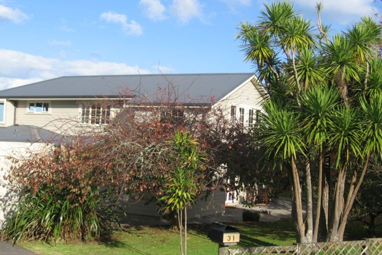 Photo of property in 31 Lookout Drive, Laingholm, Auckland, 0604