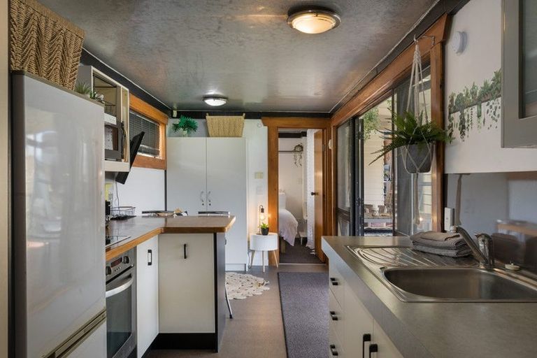 Photo of property in 42 Beach Road, Waihi Beach, 3611