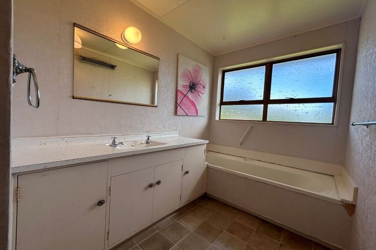 Photo of property in 25 Iti Street, Otaki, 5512