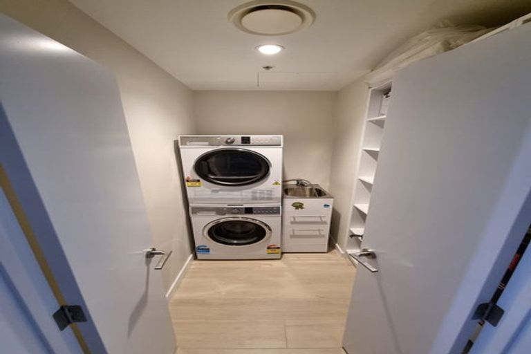 Photo of property in The Victor, 309/4 Bute Road, Browns Bay, Auckland, 0630