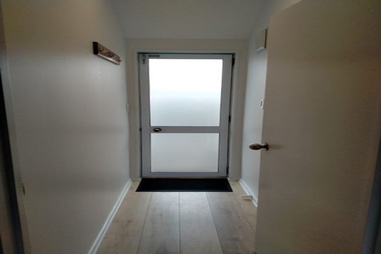 Photo of property in 2/15 Walton Street, Sydenham, Christchurch, 8023