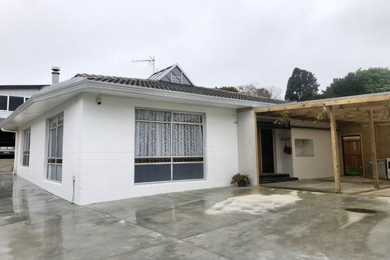 Photo of property in 5 Dalkeith Place, Opaheke, Papakura, 2113