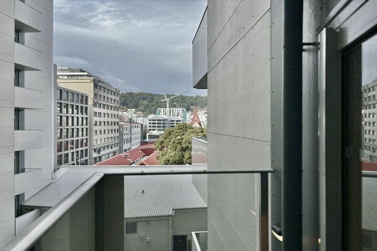 Photo of property in Soho Apartments, 410/74 Taranaki Street, Te Aro, Wellington, 6011