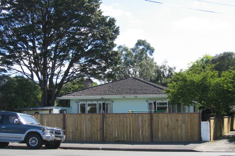 Photo of property in 118 Martin Street, Wallaceville, Upper Hutt, 5018