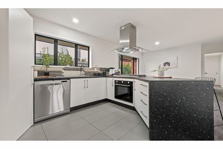 Photo of property in 70a Ottawa Road, Wainoni, Christchurch, 8061