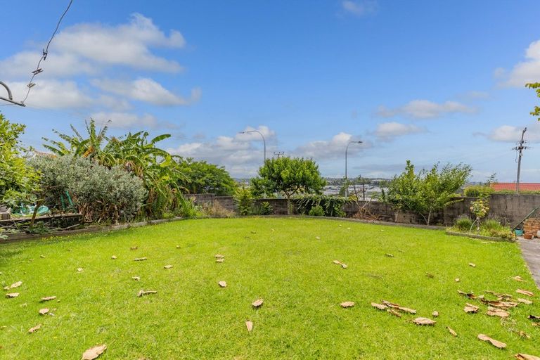 Photo of property in 177 Coronation Road, Hillcrest, Auckland, 0627