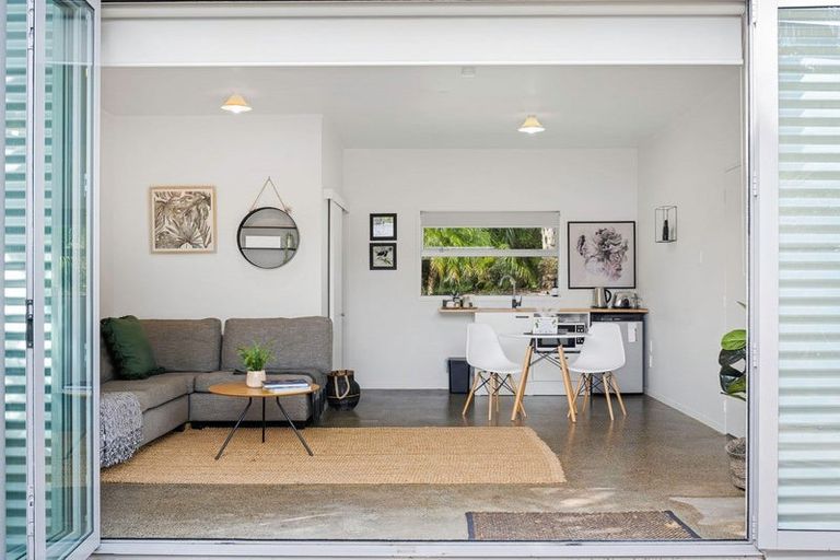 Photo of property in 21 Vernon Road, Minden, Tauranga, 3171