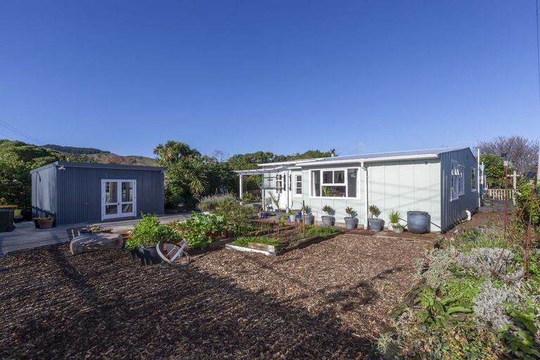 Photo of property in 56 Poplar Avenue, Raumati South, Paraparaumu, 5032